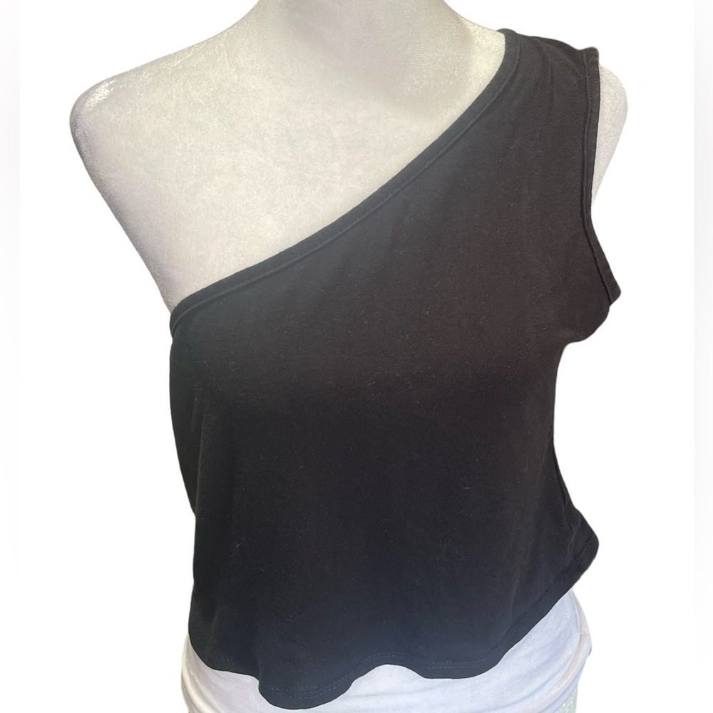 Olivia Rae Flirty One Shoulder Sleeveless Baddie Style Crop Top -Color Black